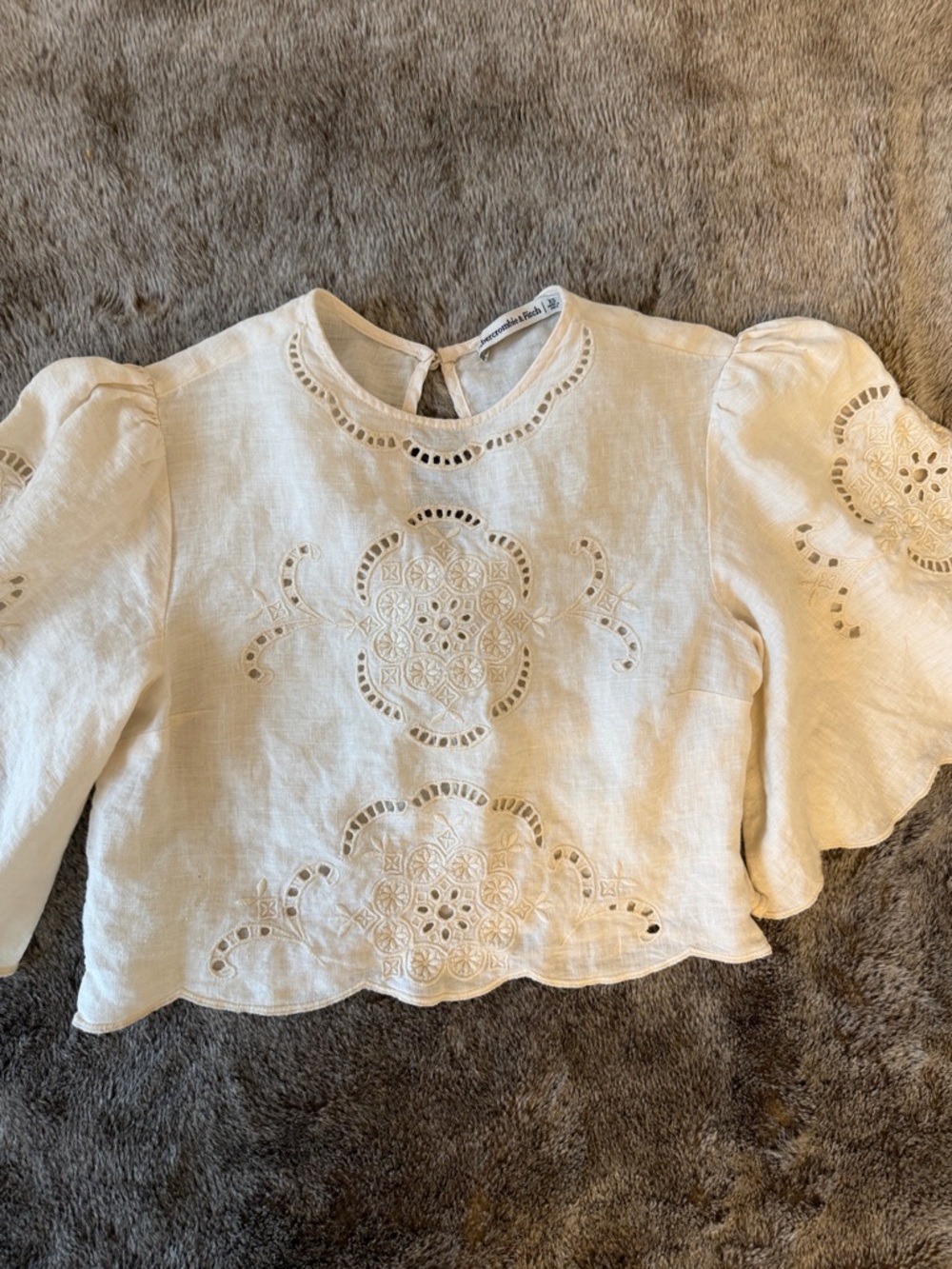 Abercrombie & Fitch Ivory Eyelet Linen Crop Top Blouse XS